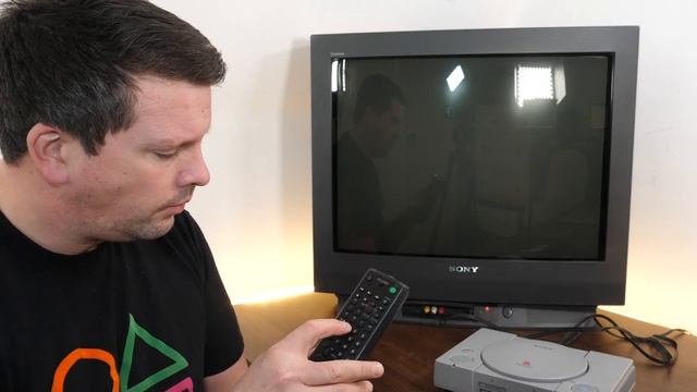 "20-ish Year Old" SONY 29" Trinitron CRT TV For Retro Gaming! My Massive New Toy! смотреть онлайн