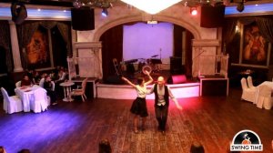 Как научиться танцевать линди хоп. Кабаре Swing Time 2017. Светлана и Михаил Шагаевы