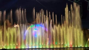 Vinpearl Land Fountain Show /Парк развлечений Винперл Шоу Фонтанов /Вьетнам 2023 год/Нячанг