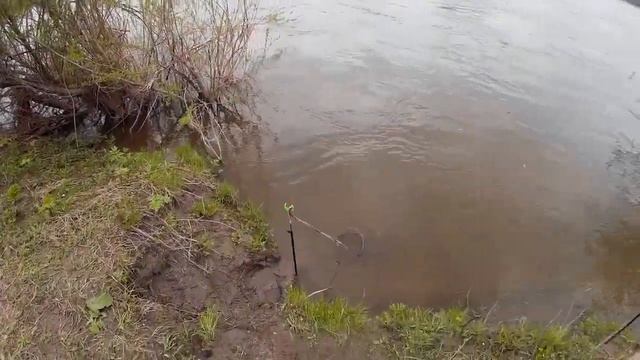Рыбалка на реке весной. НСО 2017г. смотреть онлайн