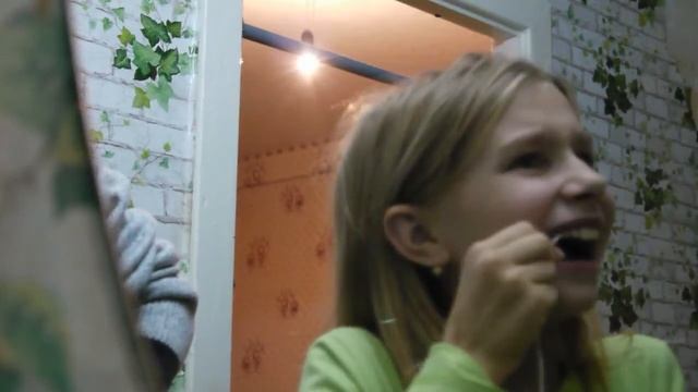 Удаление молочного зуба смотреть онлайн