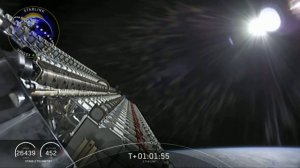 Вывод на орбиту первых спутников Starlink SPACEX