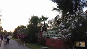 Главврач переоделся санитаром чтобы проверить клинику… Его высмеяли, но поступок медсестры шокирова