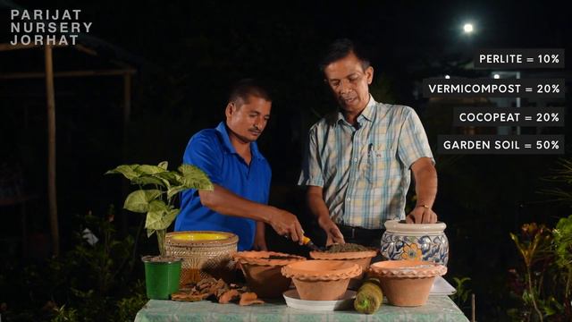 টাবৰ মাটি কি দৰে তৈয়াৰ কৰিব। Soil Mixture Tutorial for Potted Plants | Parijat Nursery Jorhat смотреть онлайн