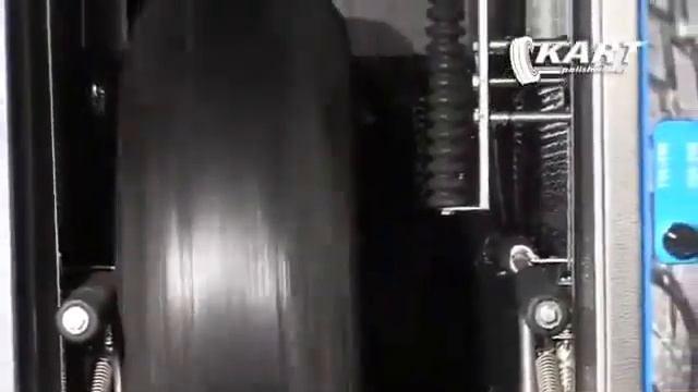 KART WULKAN Автоматическая мойка колес гранулами.mp4