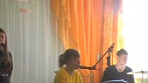 Бог всего я склонюсь к Твоим ногам