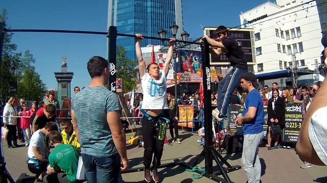 Горбунов Артем подтягивания с доп.весом +24 кг смотреть онлайн