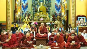 Буддисты Санкт-Петербурга прочитали Сутру сердца и задали вопрос Далай-ламе