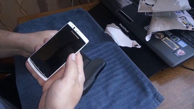 Геймпад для телефона превращает телефон в игровую консоль - держатель для телефона в форме геймпада смотреть онлайн