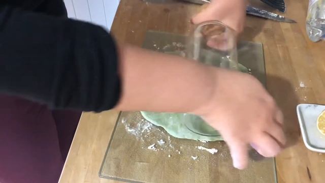 Паста из шпината с соусом из шпината )
