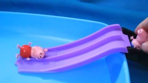 Мультфильм игрушками Свинка Пеппа Peppa . Сборник Аквапарки и бассейны