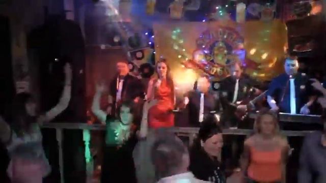 Демо смотреть онлайн