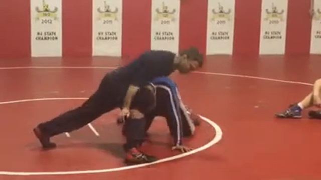 Private Lesson (10/1/16) - Defense against Cradle when shooting on Legs смотреть онлайн