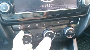 Посторонний звук при включении кондиционера Skoda Octavia A7