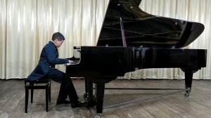 Э. Григ "Этюд памяти Шопена" исп. Есин Роман