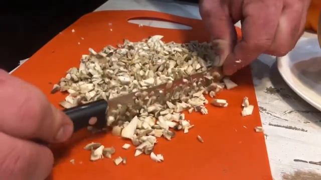 Запечённые фаршированные ПЕРЦЫ. Блюдо # 2 на Хеллоуин от «Будем ЕСТЬ» смотреть онлайн