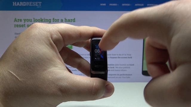 How to Change Watch Face on HUAWEI Band 4 смотреть онлайн