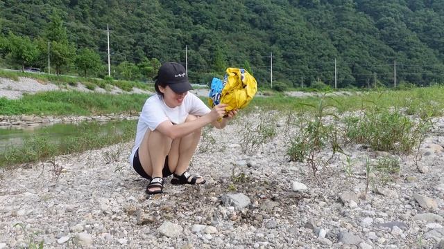 캠핑 브이로그｜34˚c 폭염 경보 솔로 캠핑｜사람 많은 곳은 싫은데 또 계곡은 가고 싶어｜캠핑요리｜손말이고기｜콩국수｜위스키 하이볼｜경기도 계곡｜친환경 캠핑