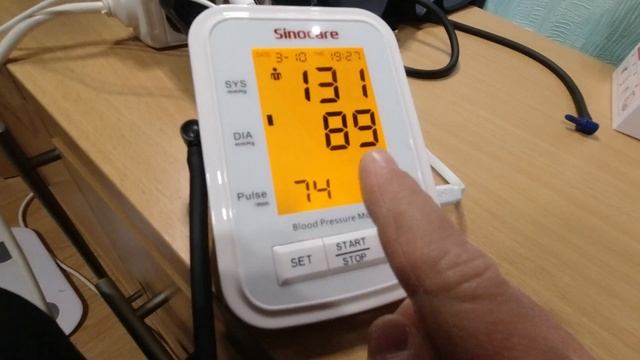 Распаковка. Тонометр (Сфигмоманометр) Sinocare смотреть онлайн