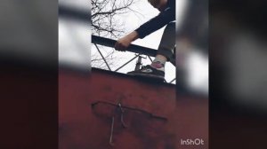 Упал с крыши 🤕"Парень из села"