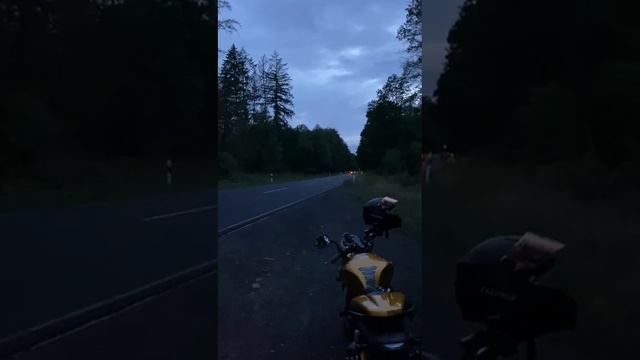 Suzuki GSR 600 Fly By (GPR Ghost Exhaust)