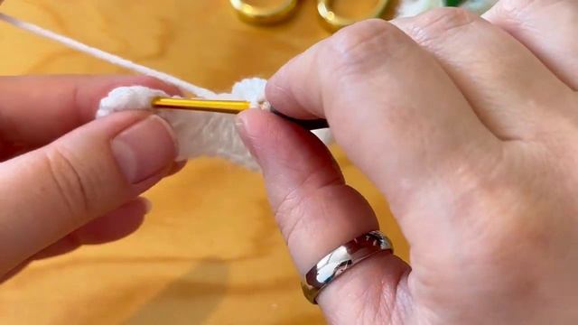 The Magic Crochet: The Most Easy and Trendy Pattern for Knitted Vest, Cardigan and Shawl! смотреть онлайн