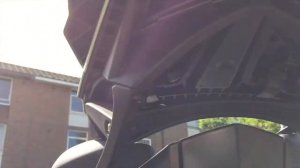 How to mount a Givi E55 Monokey top box to a BMW C Evolution electric bike