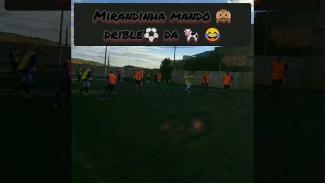 Mirandinha 😎!!!!Mandou 🙉o drible ⚽ da 🐄,ou a meia 🌛🤔😂