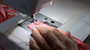 Как сшить простой топ с нагрудной вытачкой.