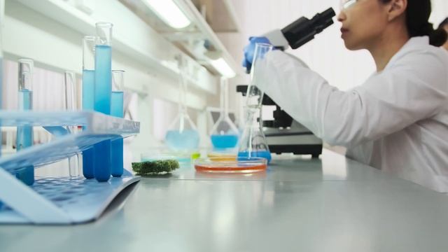 Парень в 15 лет сделал татуировку, после этого его жизнь резко пошла кувырком. История из жизни. смотреть онлайн