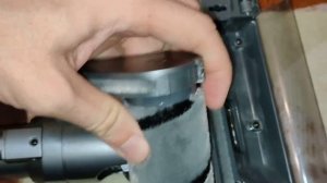 Как поменять насадку пылесоса Redmond rv-ur374