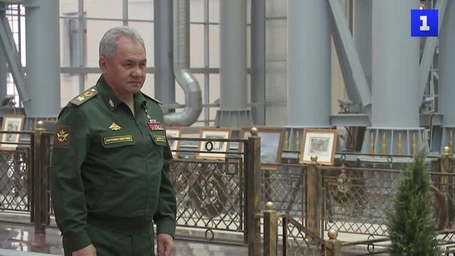 Три офицера-участника спецоперации получили звёзды Героев России