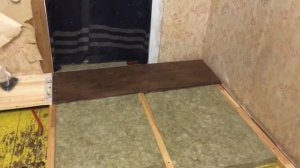 Делаю ремонт на моей даче. Утепляю полы каменной ватой Технониколь.