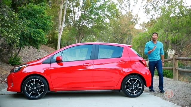 2016 Toyota Yaris | 5 Reasons to Buy | Autotrader смотреть онлайн