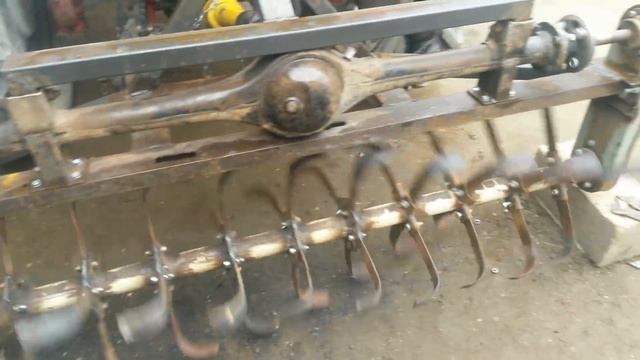 Freza izrada. Самодельная фреза для трактора Т25 Homemade soil mill смотреть онлайн