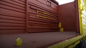 Инновационные перевозки — три типа грузовых вагонов в одном