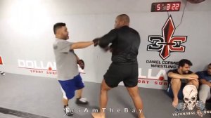 Даниэль Кормье спарингует перед боем