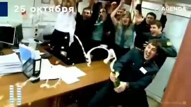 И кстати сегодня день таможенника! Поздравляем Бельянинова!! Вон сколько на боевом посту набдел