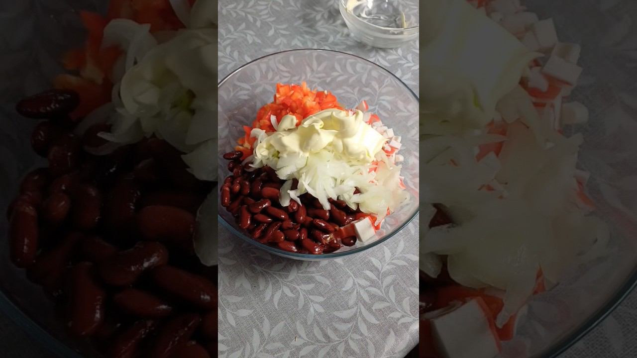 Свежий салат за ТРИ минуты не считая маринования лука смотреть онлайн