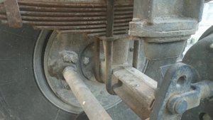 Тормоза на тракторному прицепі