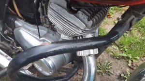 Работа двигателя мотоцикла Иж Планета 5.