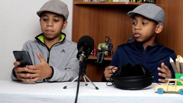 O que tem de Bom no Fone SAMSON SR950? смотреть онлайн