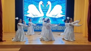 Аққу биі. Сымбат би тобы