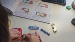 конструктор ЗНАТОК 2 урок он летит!