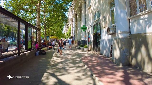 Севастополь 4K. Прогулка по летнему центру города. Центральная набережная, Приморский бульвар смотреть онлайн