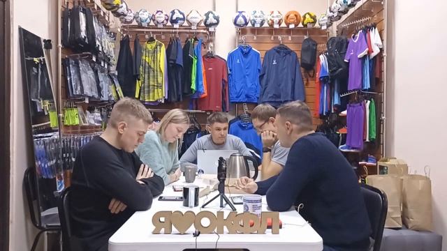 ? КФЛ-подкаст 7 Выпуск №8 I Взрослые вопросы и самая "мини-футбольная" команда смотреть онлайн