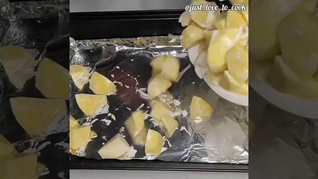 Картошка с курицей в духовке