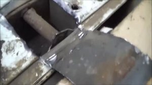 ВАЗ 2101 - 2107 . Быстрый ремонт пальца заднего амортизатора.