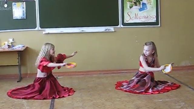 танец "цыганочка". выступления на школьном празднике смотреть онлайн