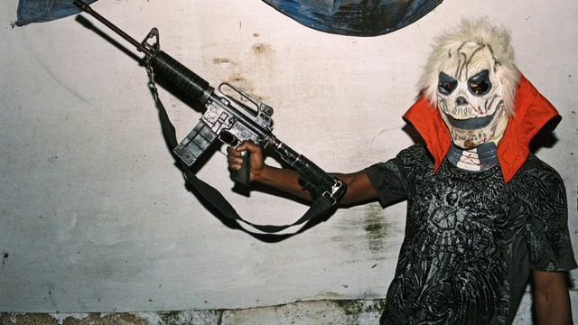 Cops Spotted A Gvnboy Name GAnja BAby Standing With A Gvn  Approached HimMark X Wid AmoGvn